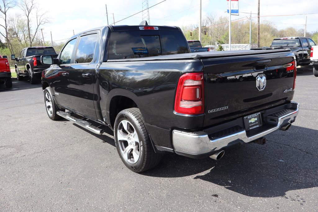 Used 2023 RAM 1500 Laramie AWD/4WD image 3