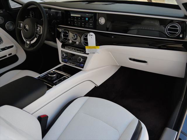 Certified 2024 Rolls-Royce Spectre w/ Spectre Launch Package AWD/4WD image 18