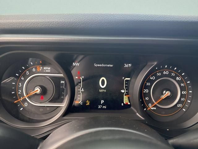 New 2026 Jeep Gladiator Sport AWD/4WD image 16