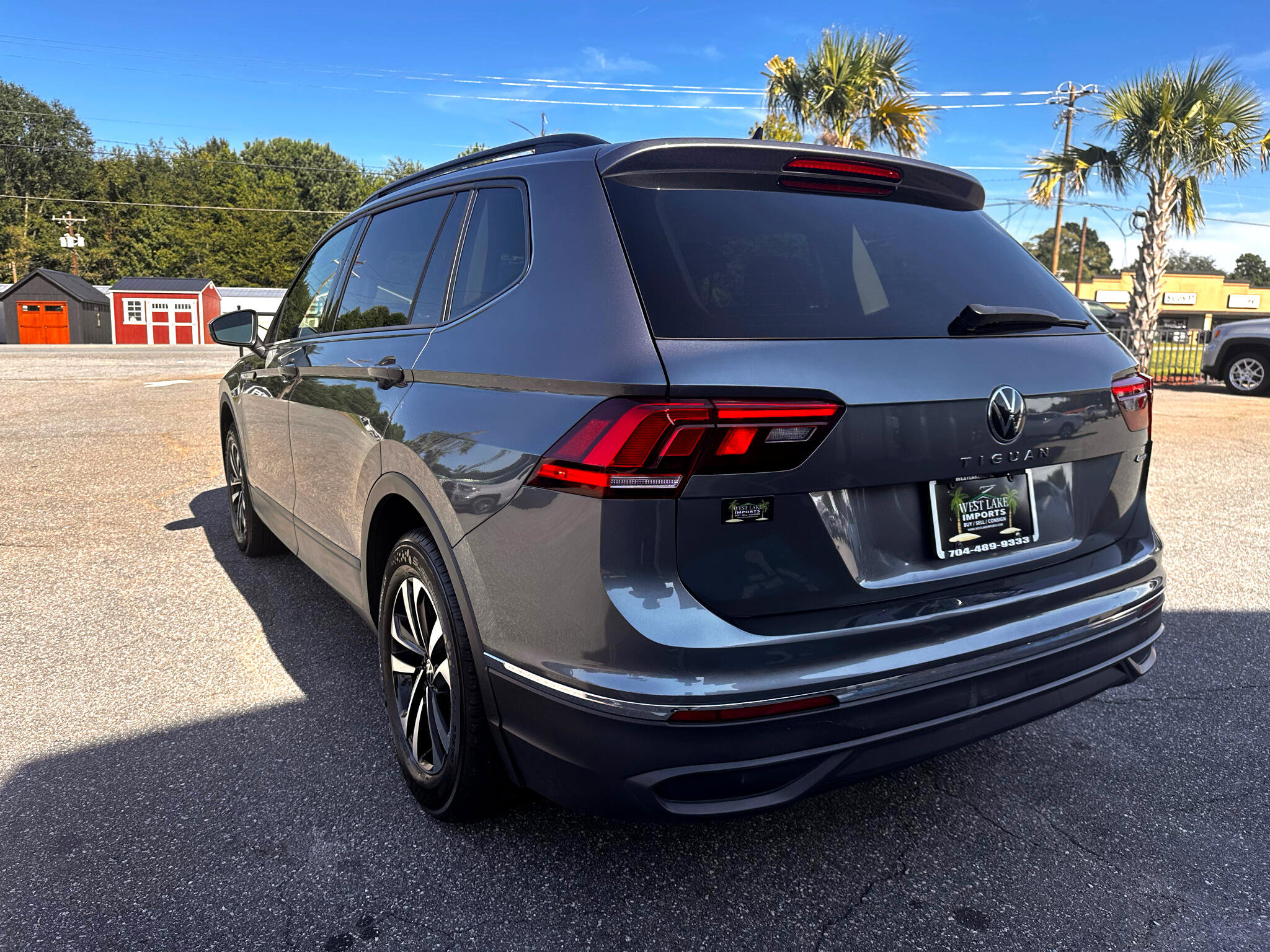 Used 2024 Volkswagen Tiguan S image 38