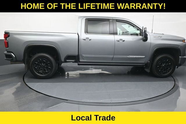 Used 2024 Chevrolet Silverado 3500 High Country w/ Technology Package AWD/4WD image 7