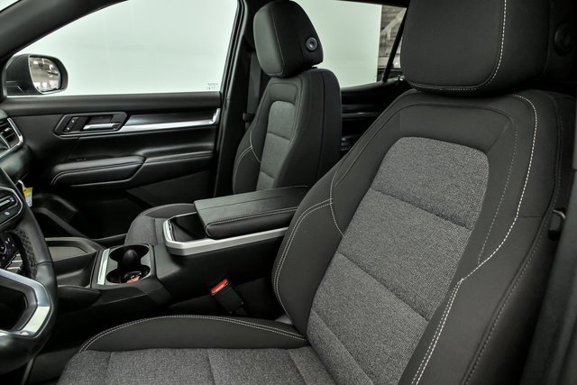 New 2026 GMC Terrain Elevation w/ Black Edition image 7