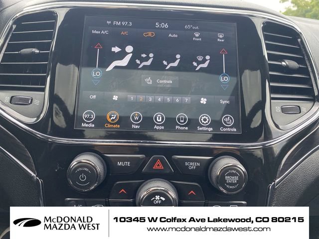 Used 2021 Jeep Grand Cherokee Overland AWD/4WD image 21
