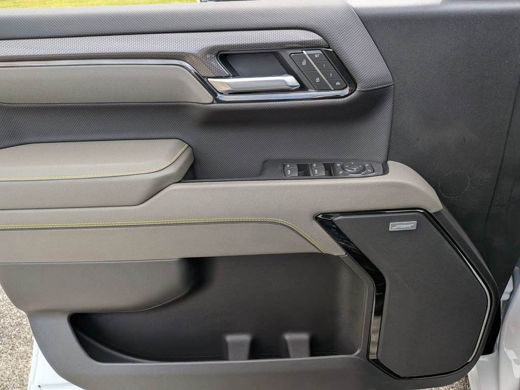 New 2026 Chevrolet Silverado 1500 ZR2 AWD/4WD image 29