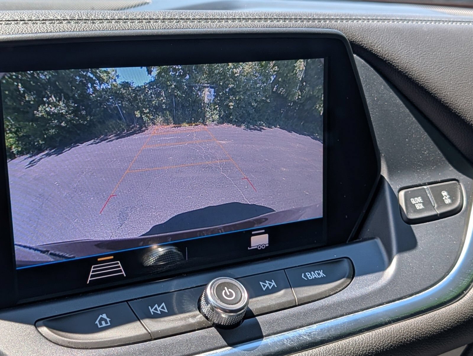 Used 2019 Chevrolet Blazer LT AWD/4WD image 5