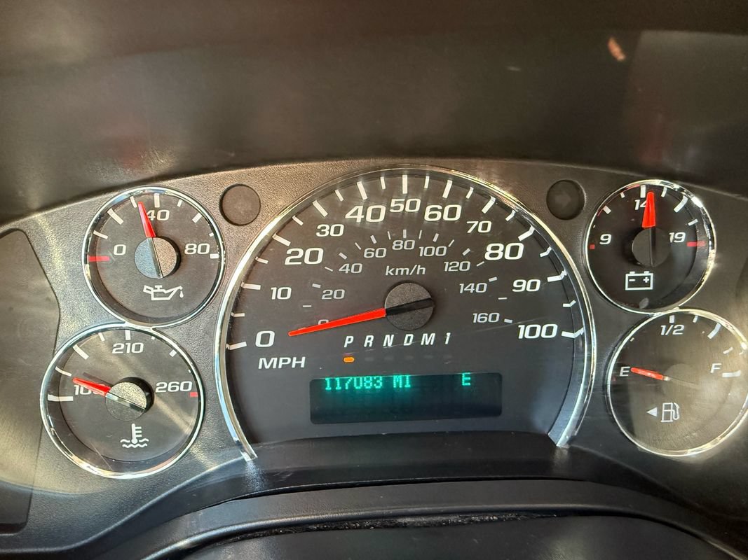 Used 2015 GMC Savana 2500 LT w/ LT Preferred Equipment Group RWD image 15