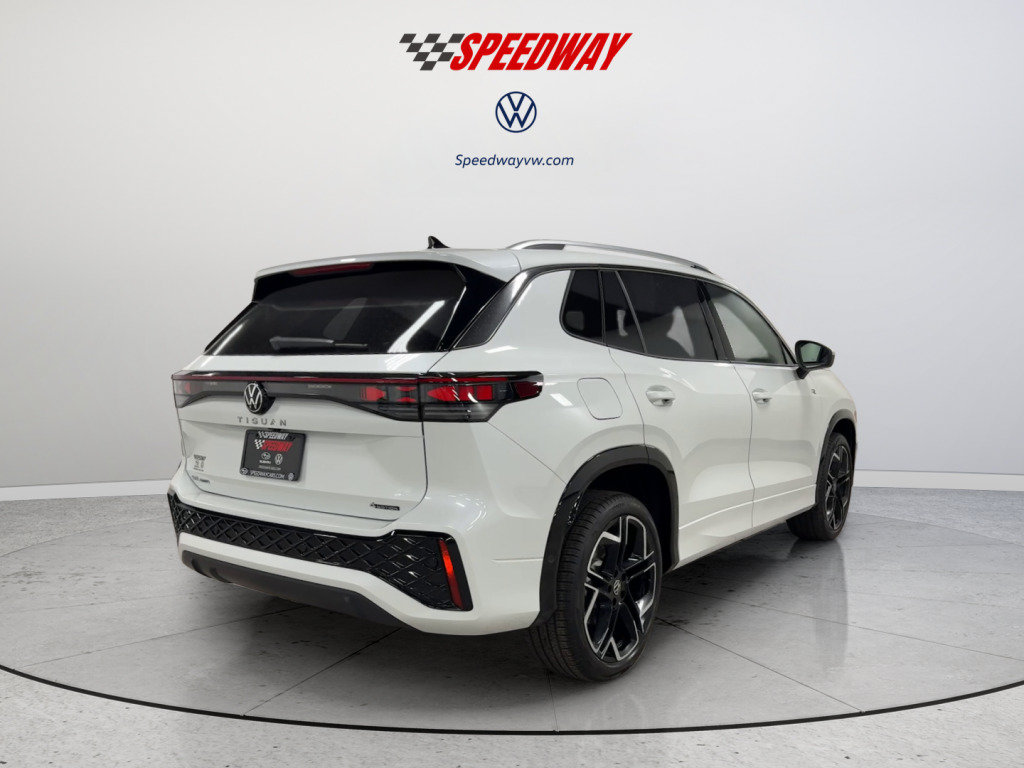 New 2026 Volkswagen Tiguan SEL R-Line AWD/4WD image 6
