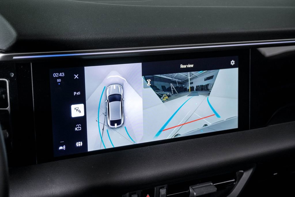 Certified 2025 Porsche Macan 4S Electric image 20