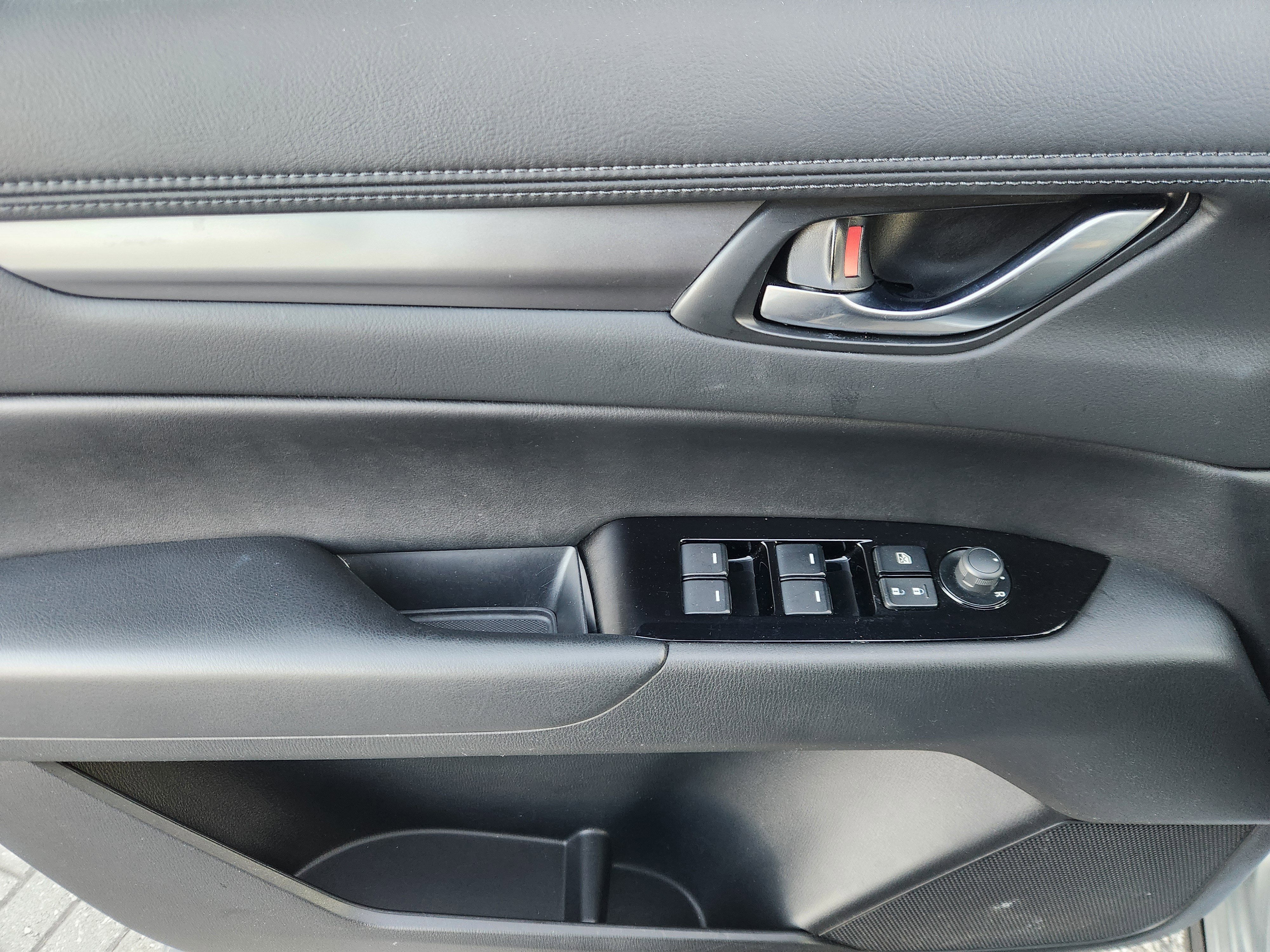 Certified 2023 MAZDA CX-5 AWD 2.5 S w/ Select Package image 16