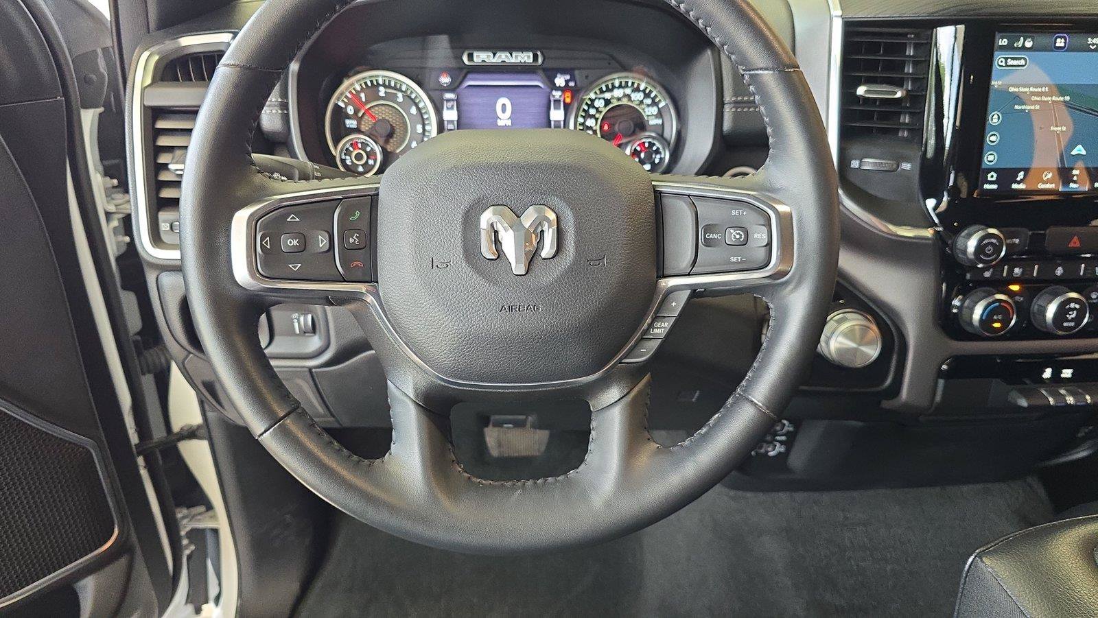 Used 2024 RAM 1500 Laramie AWD/4WD image 27