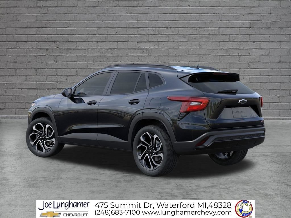 New 2026 Chevrolet Trax RS w/ Driver Confidence Package FWD image 3