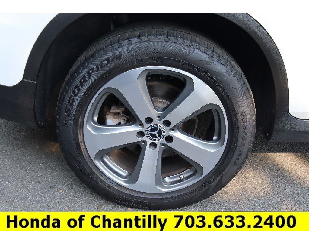 Used 2022 Mercedes-Benz GLC 300 4MATIC image 29