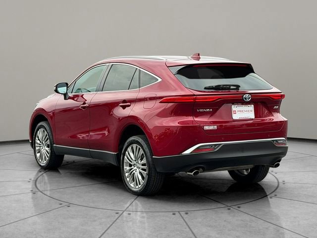 Certified 2023 Toyota Venza XLE image 4