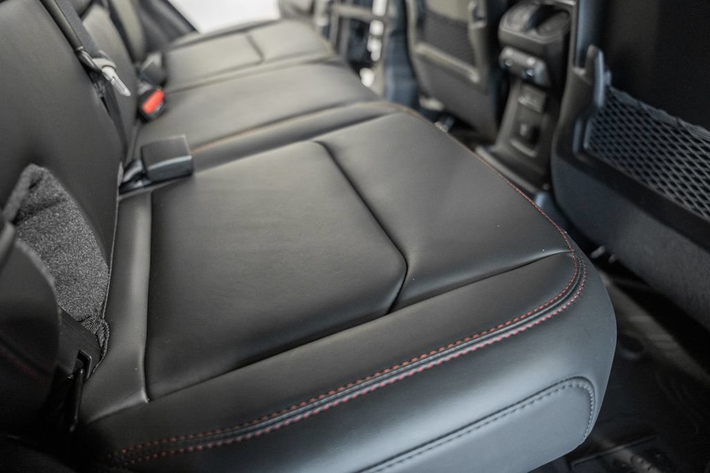 New 2026 Jeep Wrangler Unlimited Rubicon AWD/4WD image 33