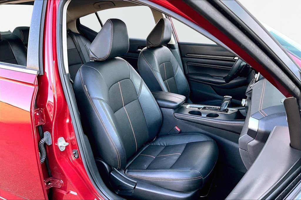 Used 2022 Nissan Altima 2.5 SR image 22