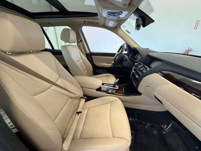 Used 2017 BMW X3 xDrive28i AWD/4WD image 14