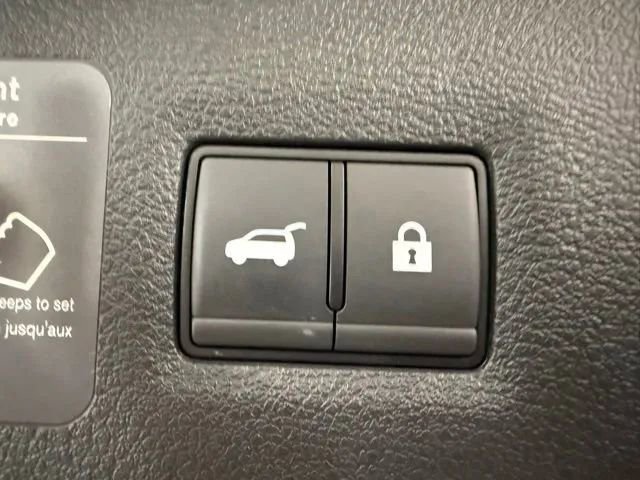 Used 2025 INFINITI QX55 Luxe w/ Accent Package image 9