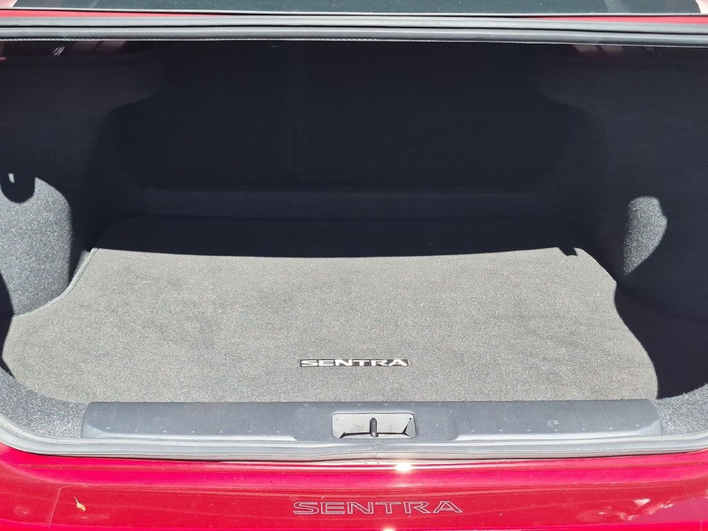 Used 2020 Nissan Sentra SR FWD image 8