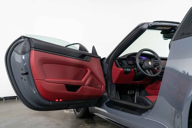 Used 2025 Porsche 911 Targa 4 GTS AWD/4WD image 14