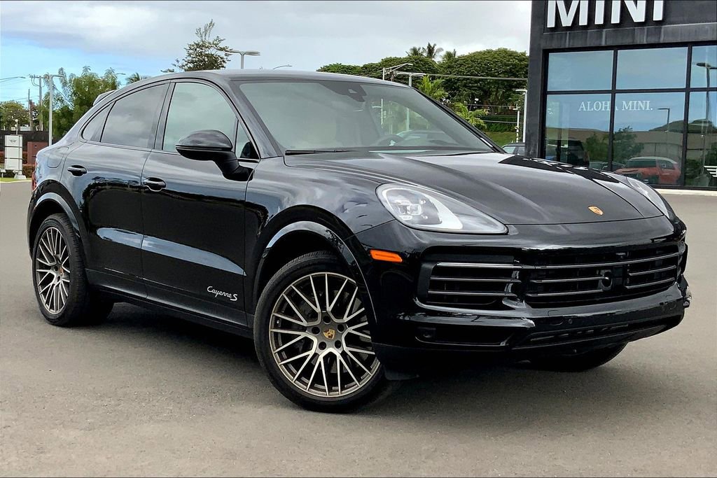 Used 2023 Porsche Cayenne S Platinum