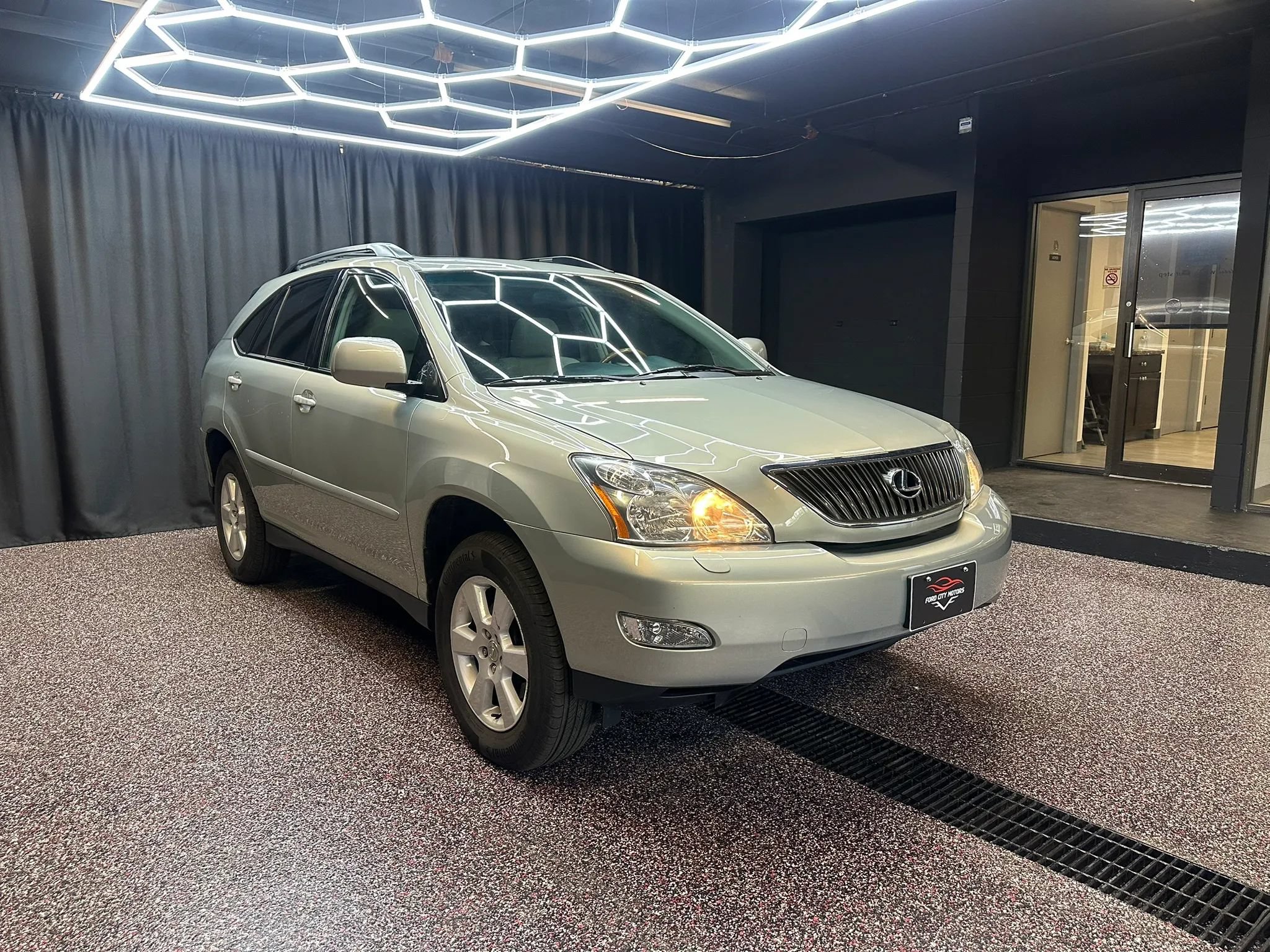 Used 2005 Lexus RX 330 AWD image 9