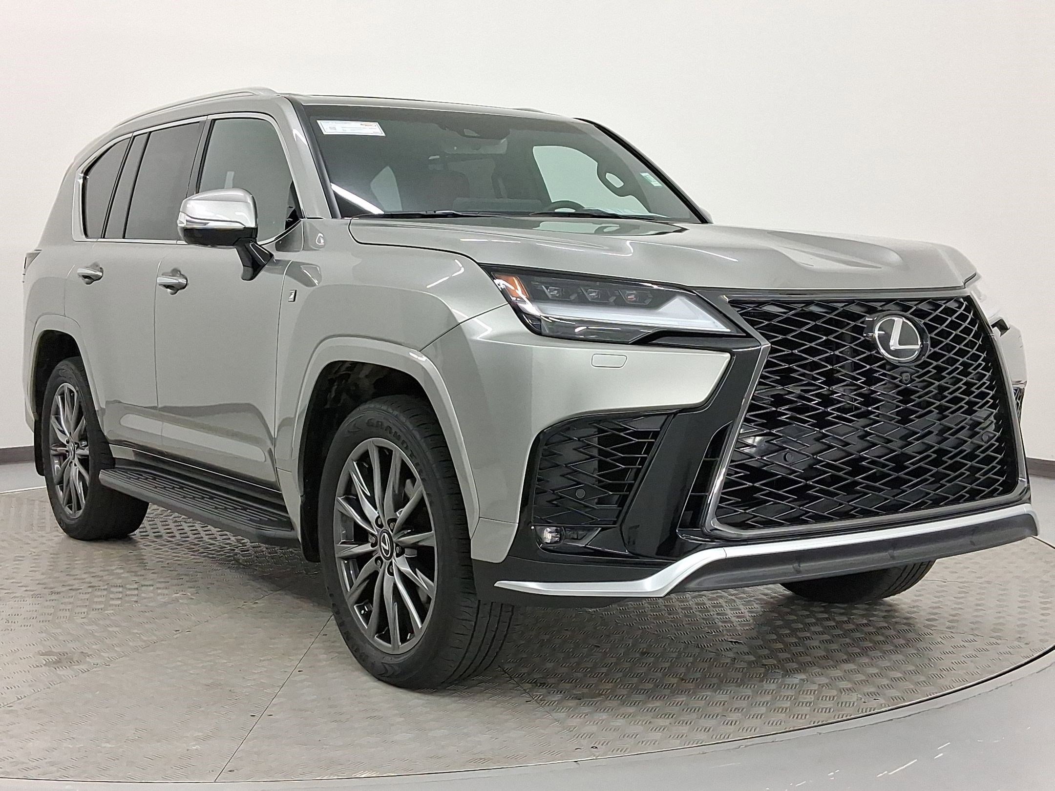 Used 2024 Lexus LX 600 F Sport image 7