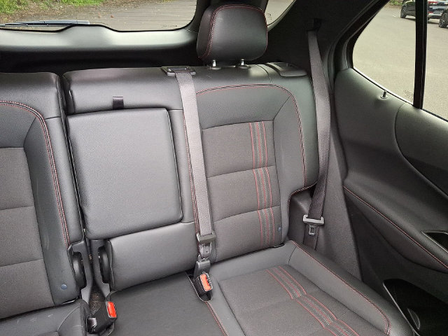 Used 2023 Chevrolet Equinox RS AWD/4WD image 14