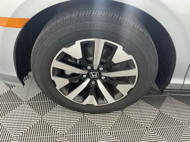 Certified 2026 Honda Odyssey EX-L image 32