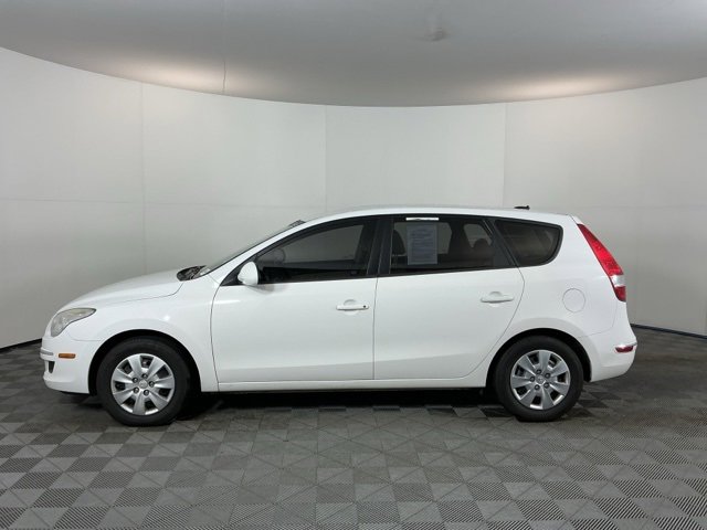 Used 2011 Hyundai Elantra GLS image 8