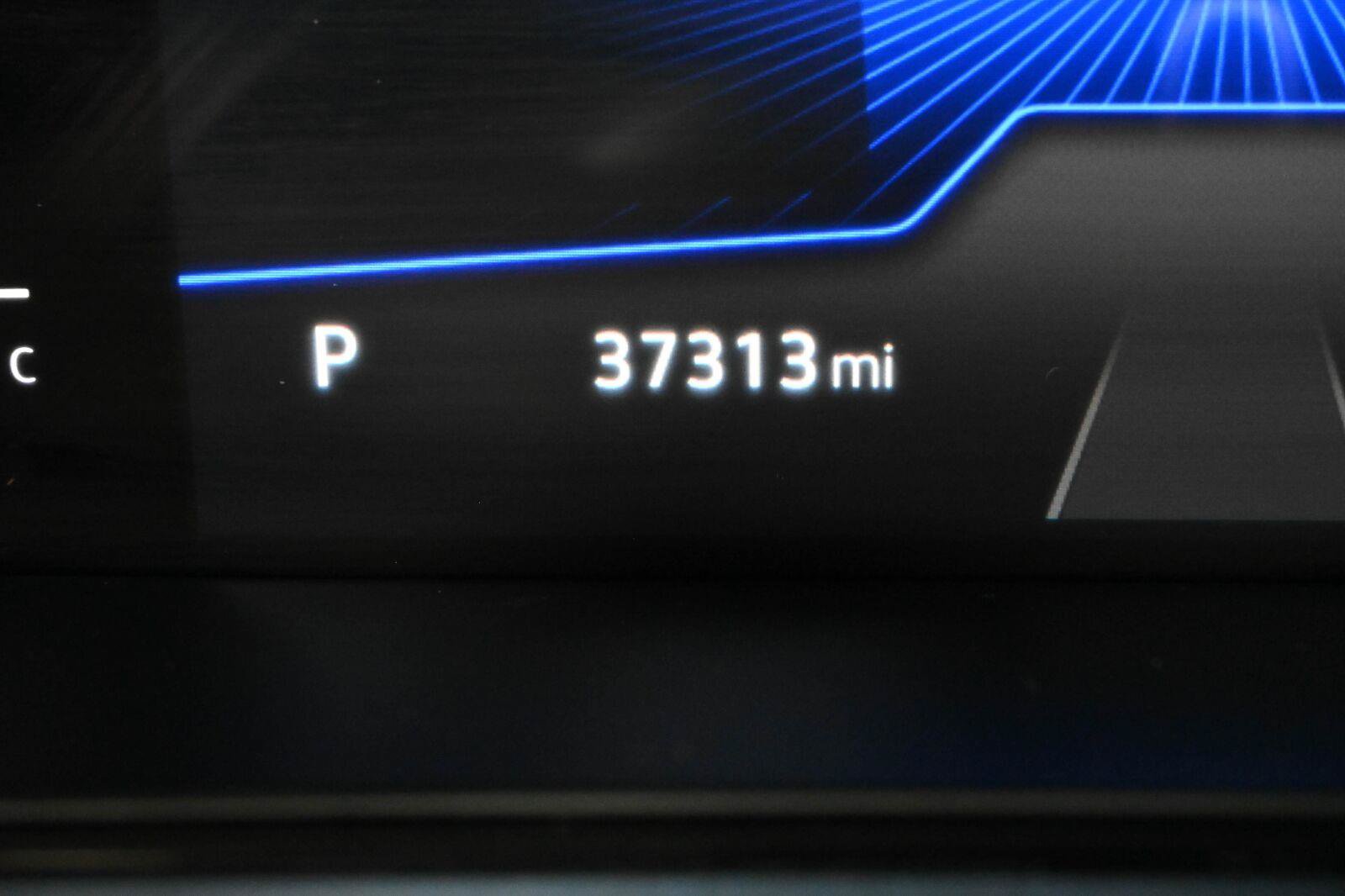 Certified 2023 Volkswagen Taos SE FWD image 24