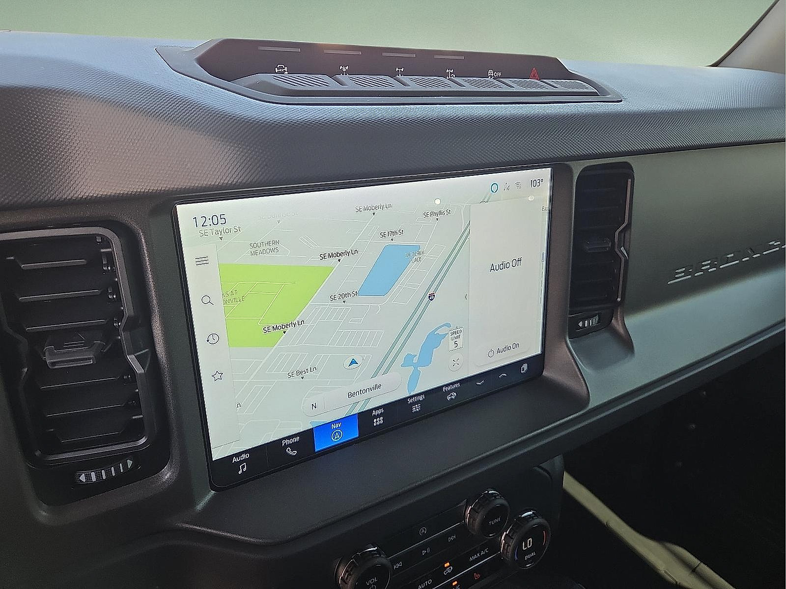 Used 2025 Ford Bronco Badlands AWD/4WD image 7