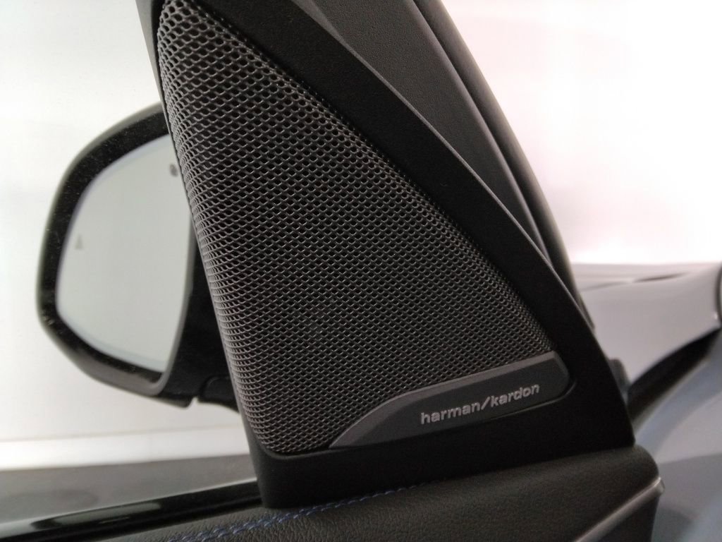 Used 2023 BMW X4 M40i image 29