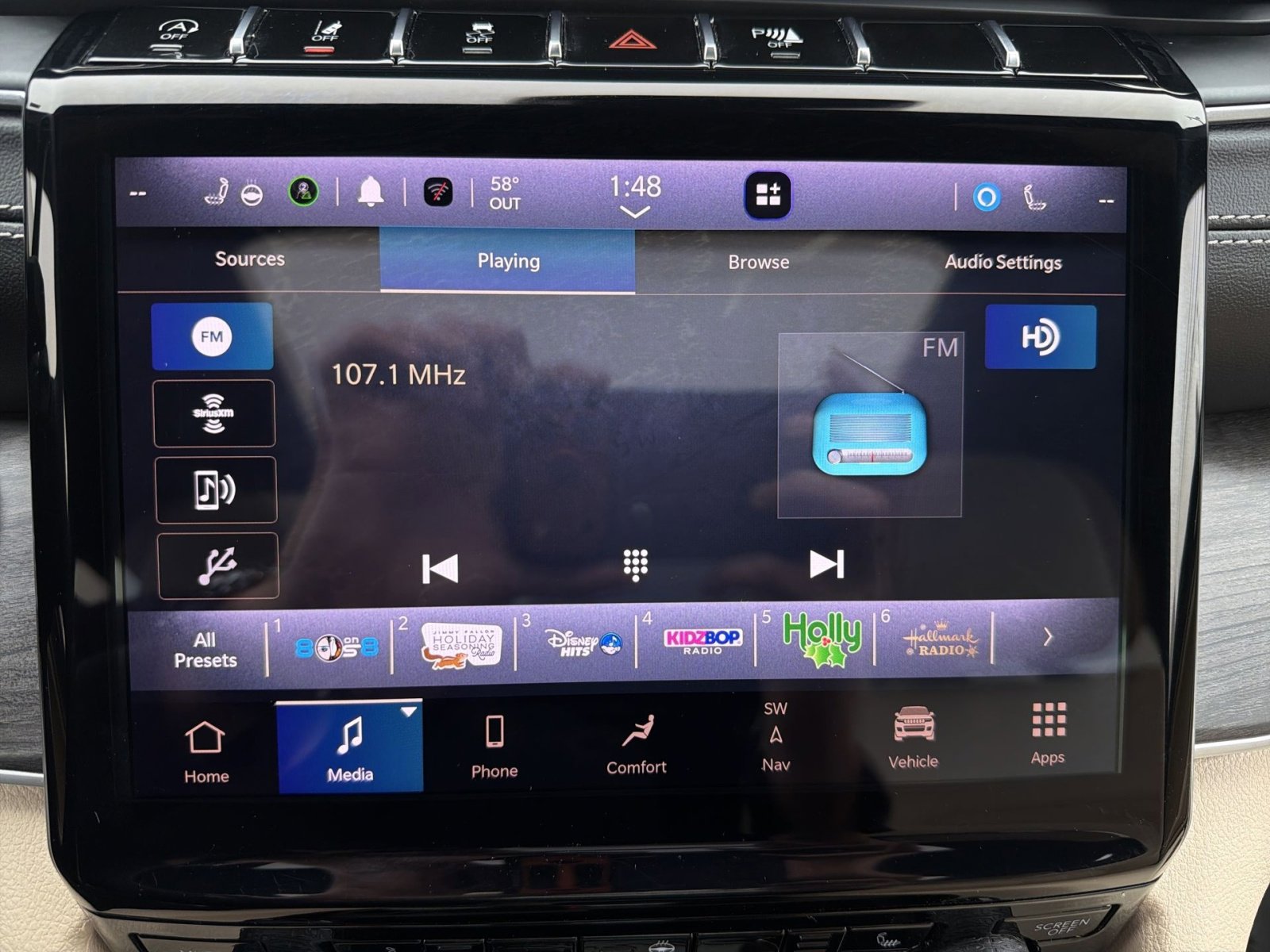 Used 2023 Jeep Grand Cherokee L Limited image 18