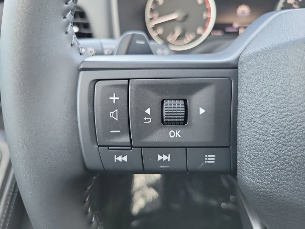 New 2026 Nissan Rogue SV image 7