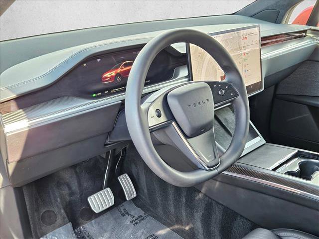 Used 2024 Tesla Model X Plaid image 10