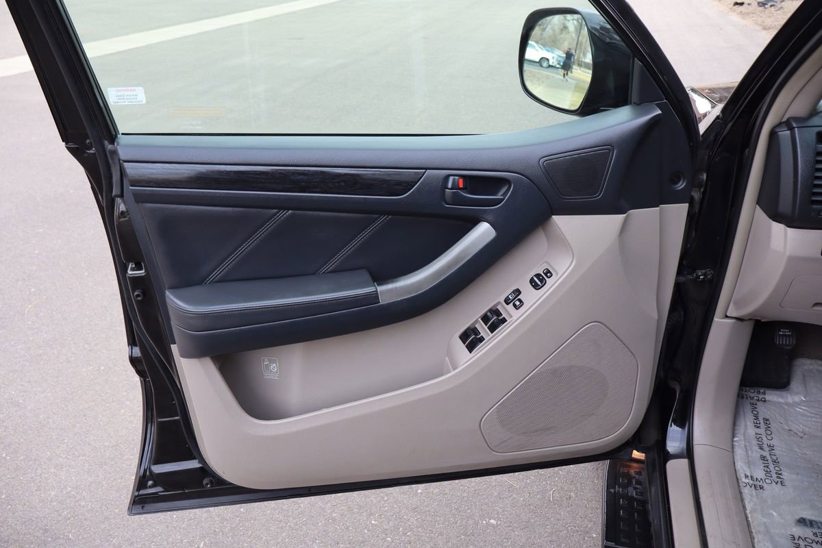 Used 2008 Toyota 4Runner Limited image 23