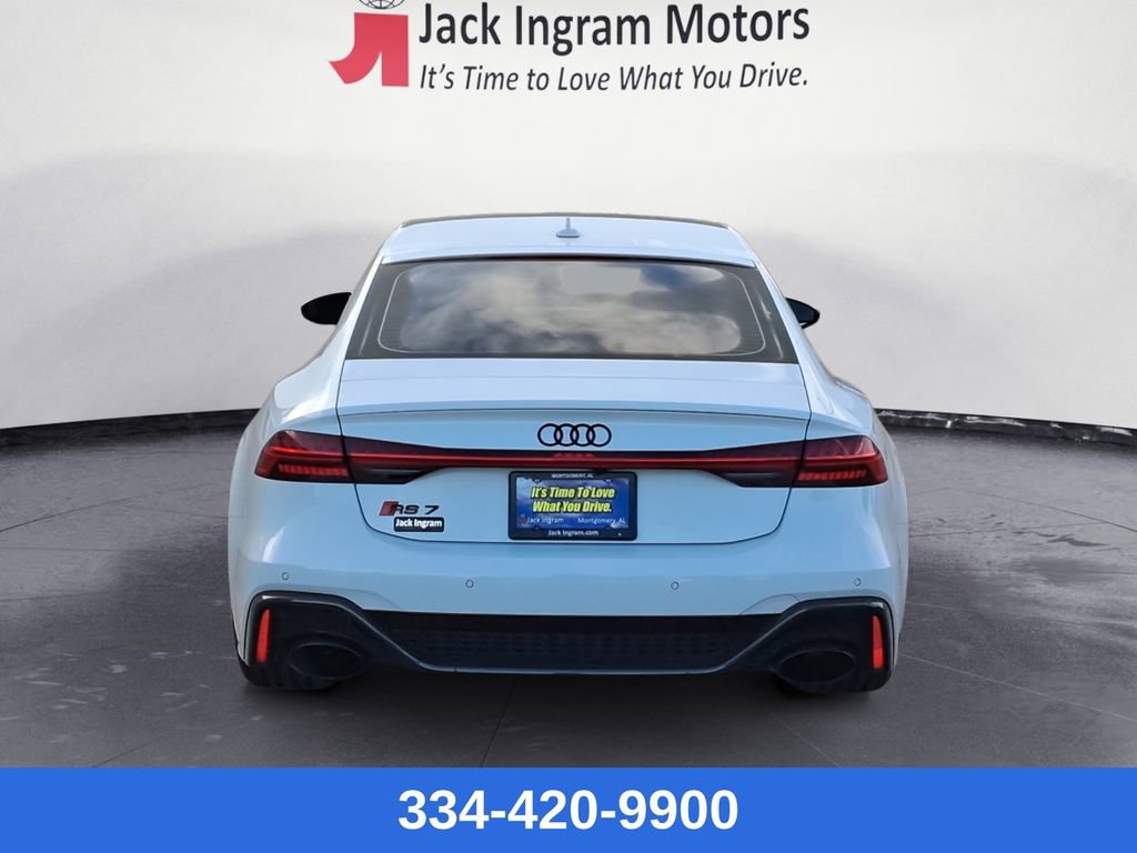 Used 2023 Audi RS 7 Sportback w/ Carbon Optic Package image 4
