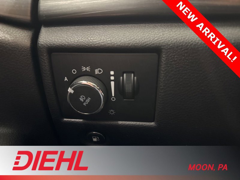 Used 2020 Jeep Grand Cherokee Altitude image 22