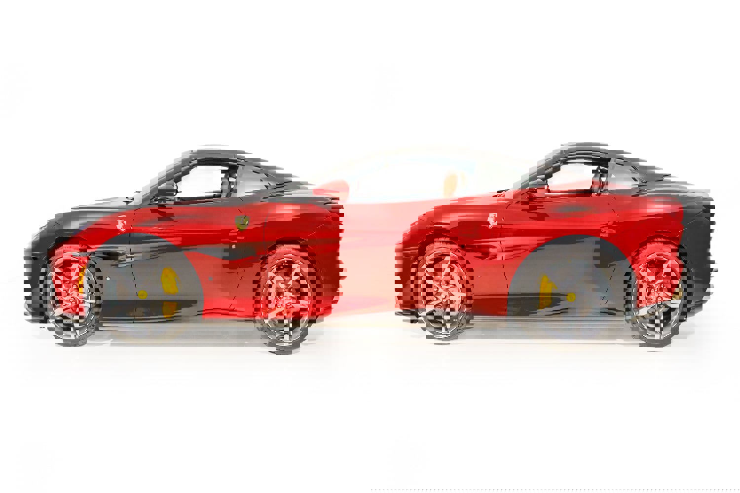 Used 2023 Ferrari Portofino M image 3