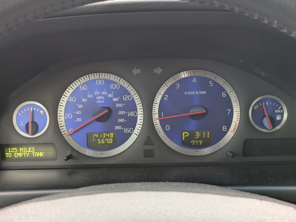 Used 2004 Volvo S60 R AWD/4WD image 26