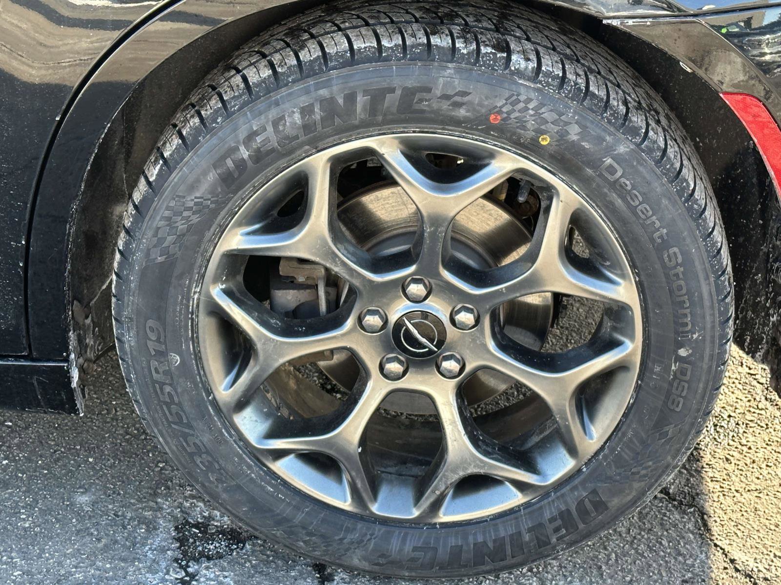 Used 2017 Chrysler 300 S image 9