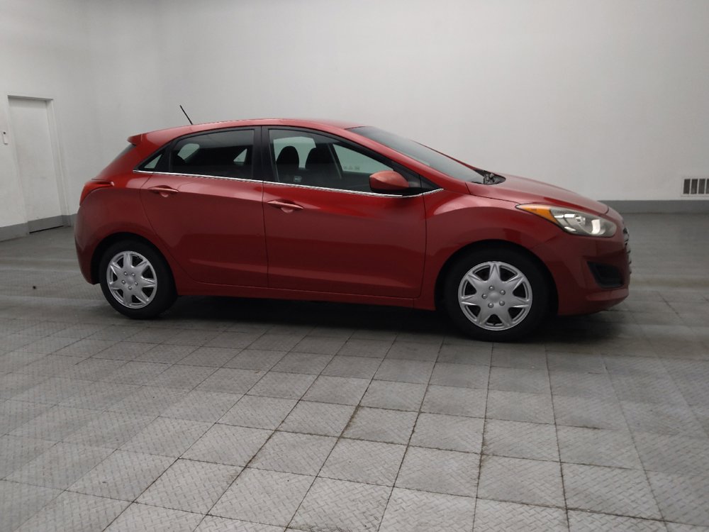 Used 2016 Hyundai Elantra GT FWD image 11