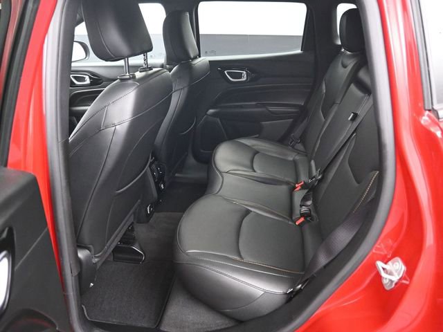 Used 2022 Jeep Compass Limited image 10