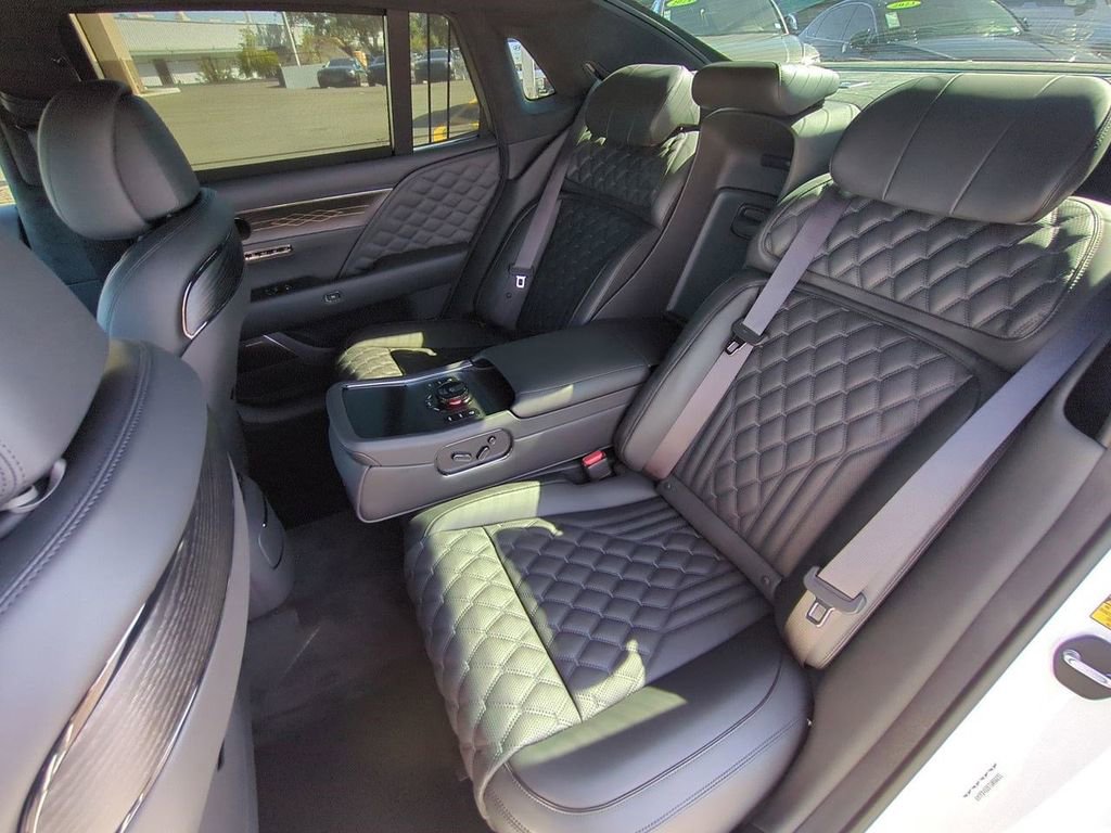 New 2026 Genesis G90 3.5T Prestige image 13