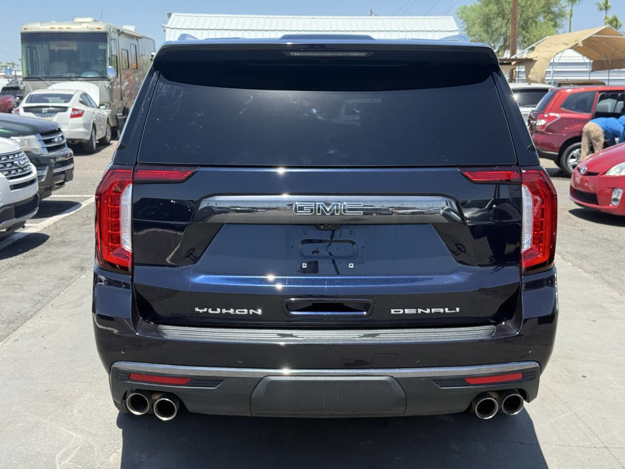 Used 2023 GMC Yukon Denali Ultimate image 9