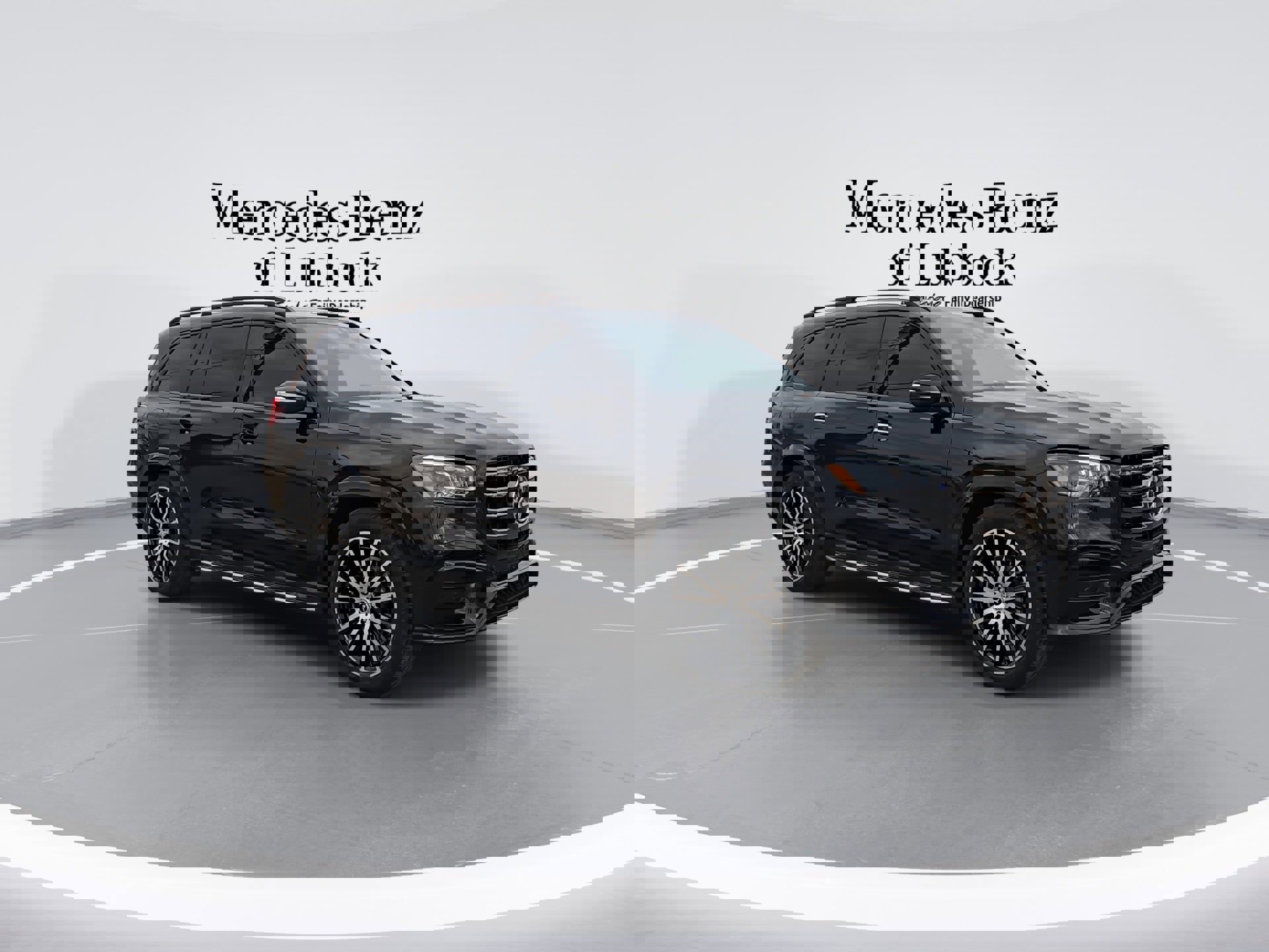 New 2025 Mercedes-Benz GLS 580 4MATIC image 2