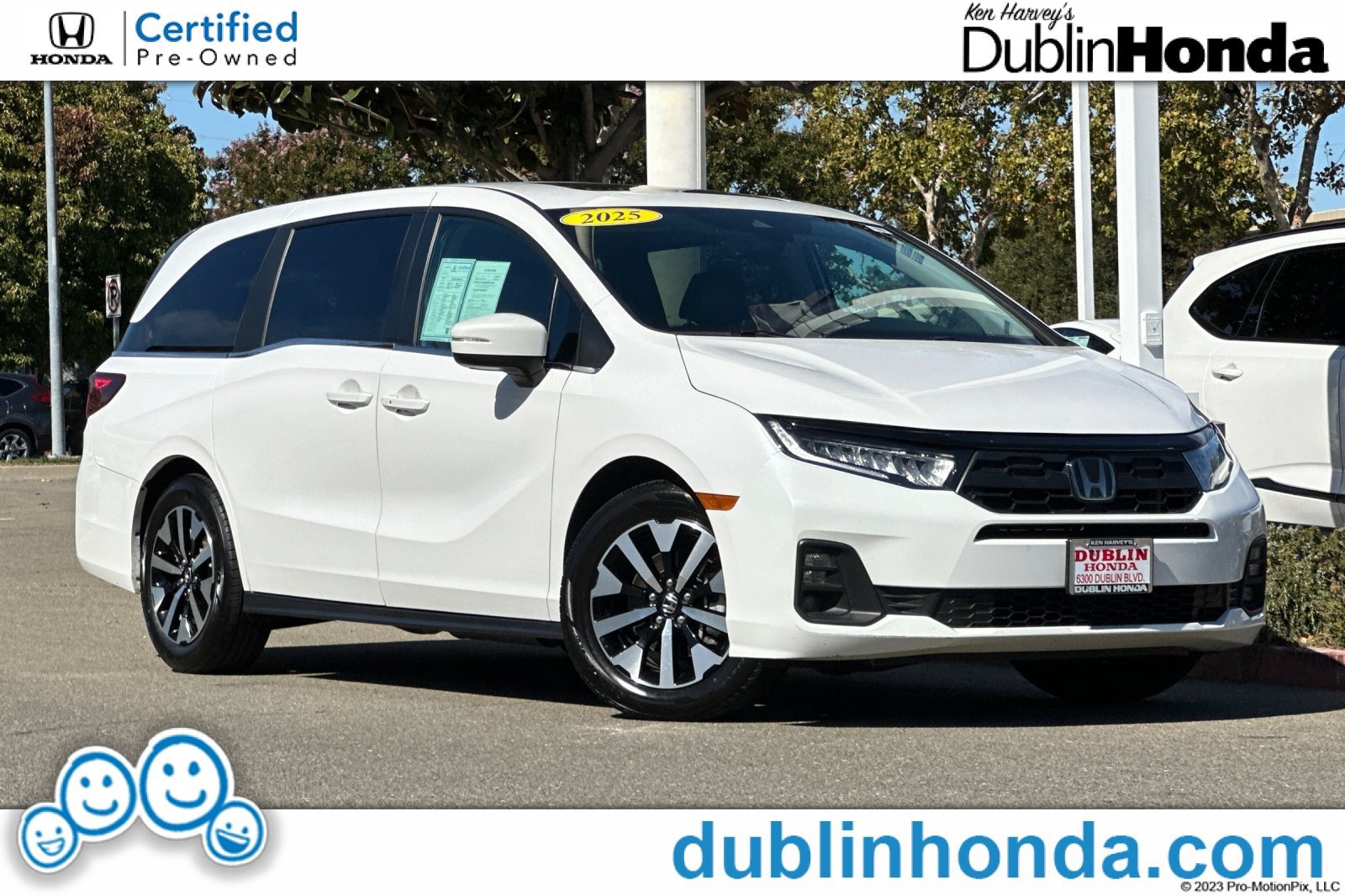 Certified 2025 Honda Odyssey EX-L image 1