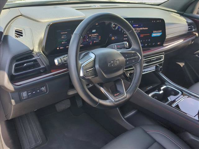 Used 2025 Chevrolet Traverse Z71 AWD/4WD image 10