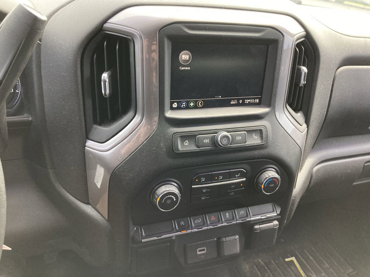 Used 2020 Chevrolet Silverado 1500 Custom w/ Custom Value Package AWD/4WD image 11