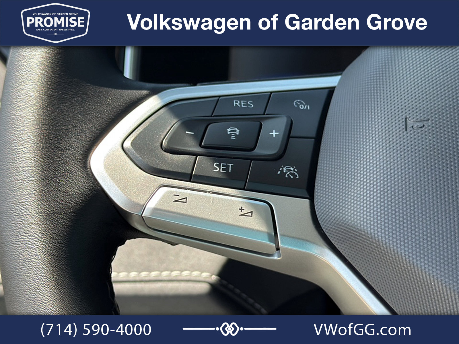 New 2027 Volkswagen Taos SE FWD image 18